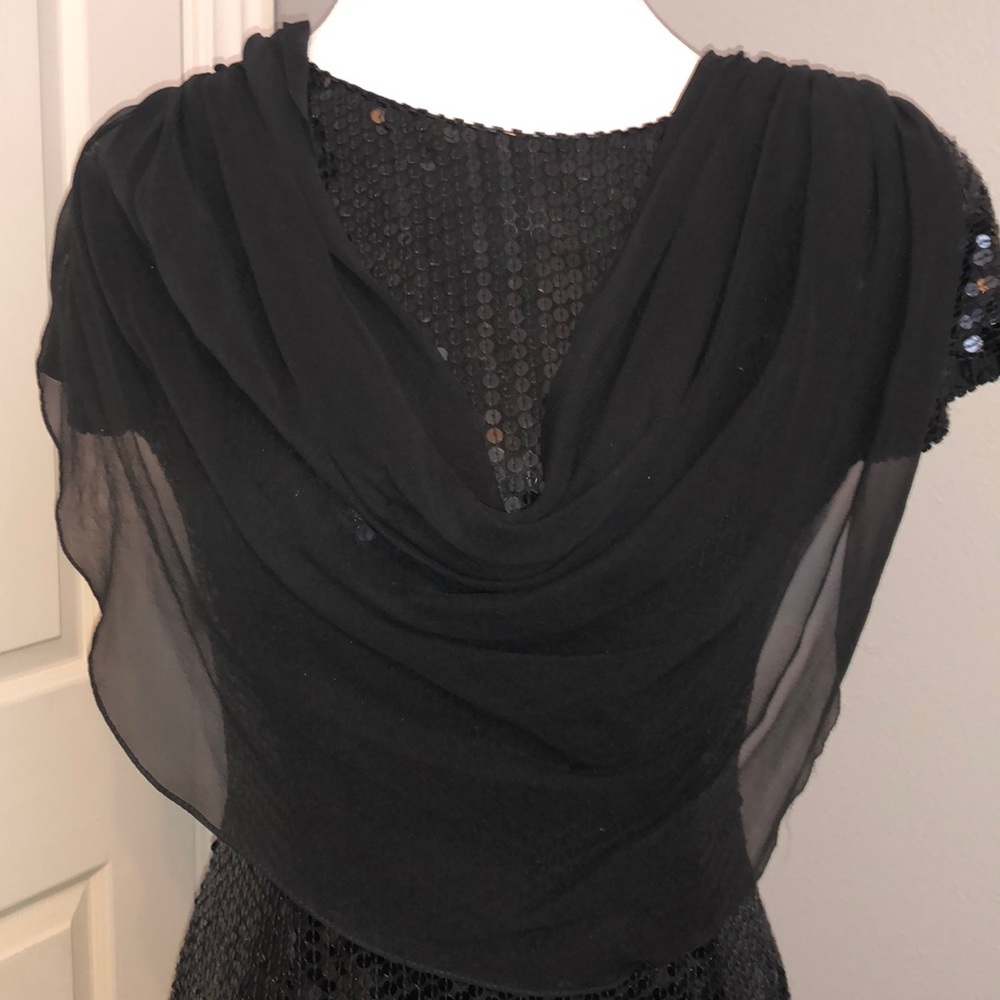 Absolutely gorgeous formal dress